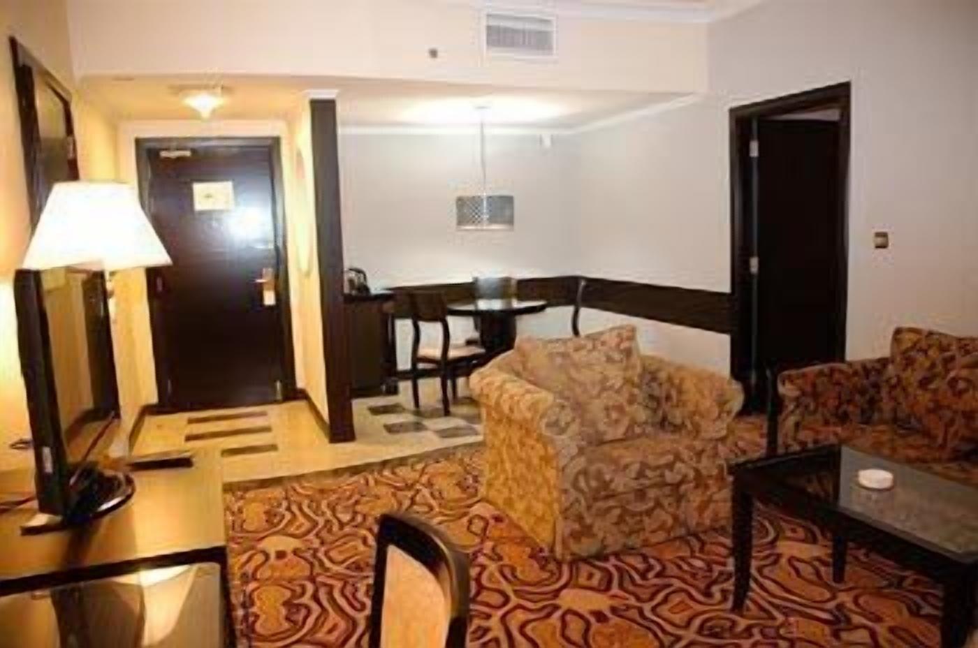 Sharjah Palace Hotel Dış mekan fotoğraf